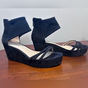 Pelle Moda dark blue suede katrice platform wedge sandal 7.5 M